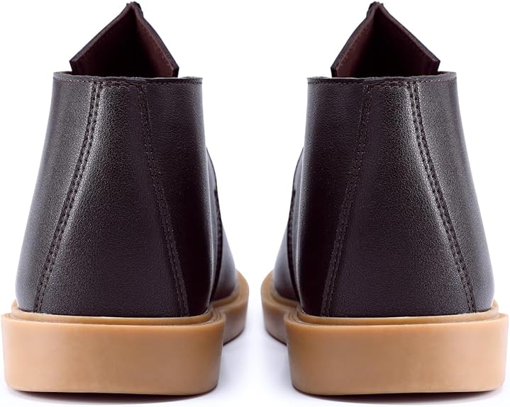 Men's Lace-Up Chukka Boots