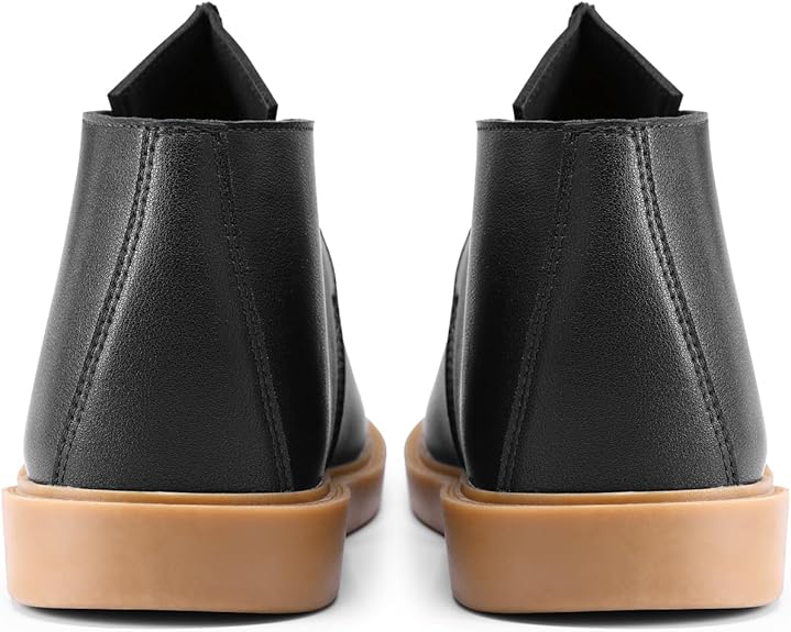 Men's Lace-Up Chukka Boots