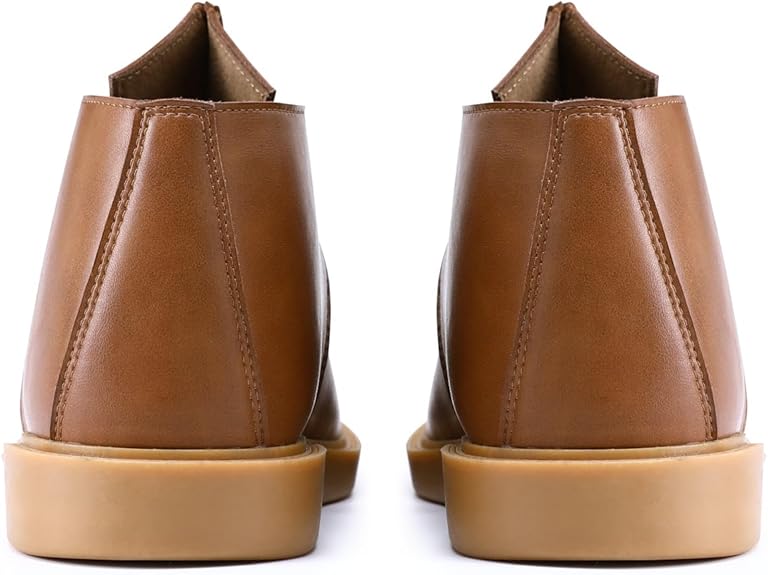 Men's Lace-Up Chukka Boots