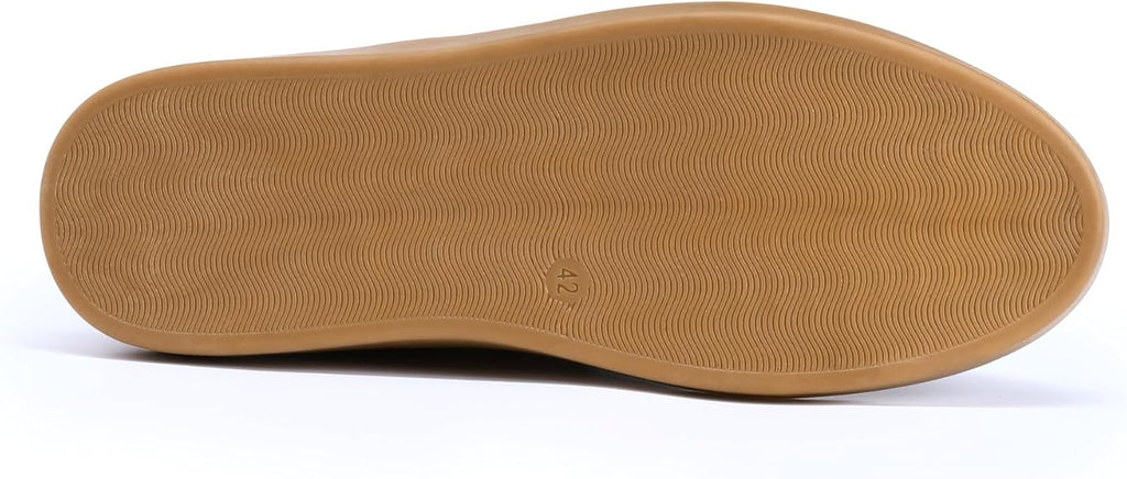 Men's Lace-Up Chukka Boots